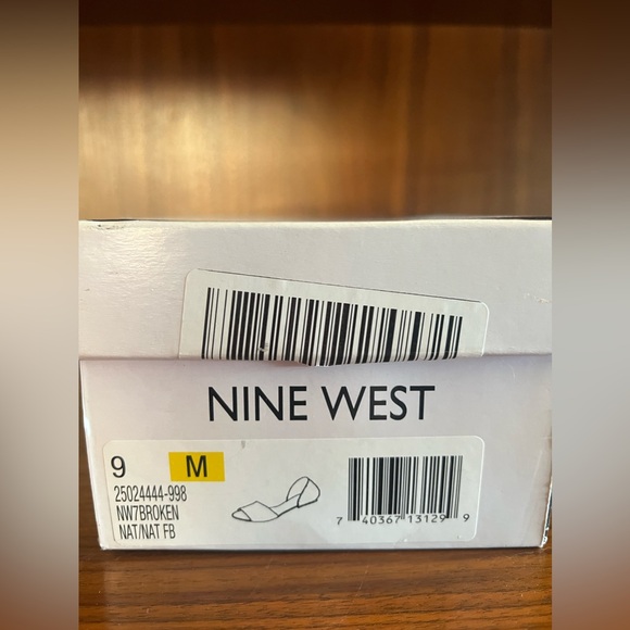 Nine West Flats - New in box - Picture 5 of 6
